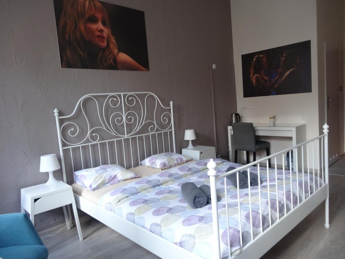 Rosemary'S Private Ensuite Rooms In Old Town Πόζναν Εξωτερικό φωτογραφία
