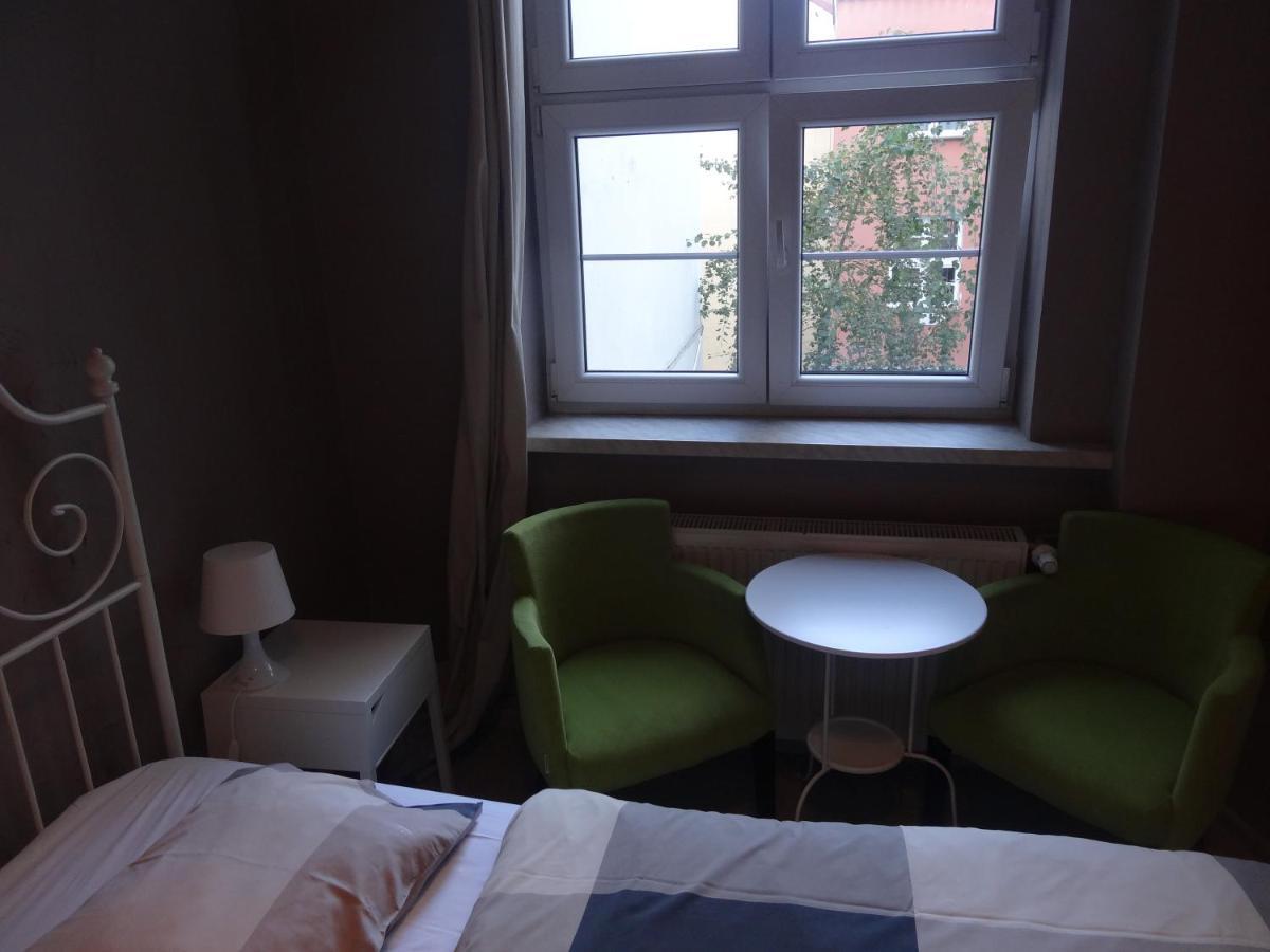 Rosemary'S Private Ensuite Rooms In Old Town Πόζναν Εξωτερικό φωτογραφία